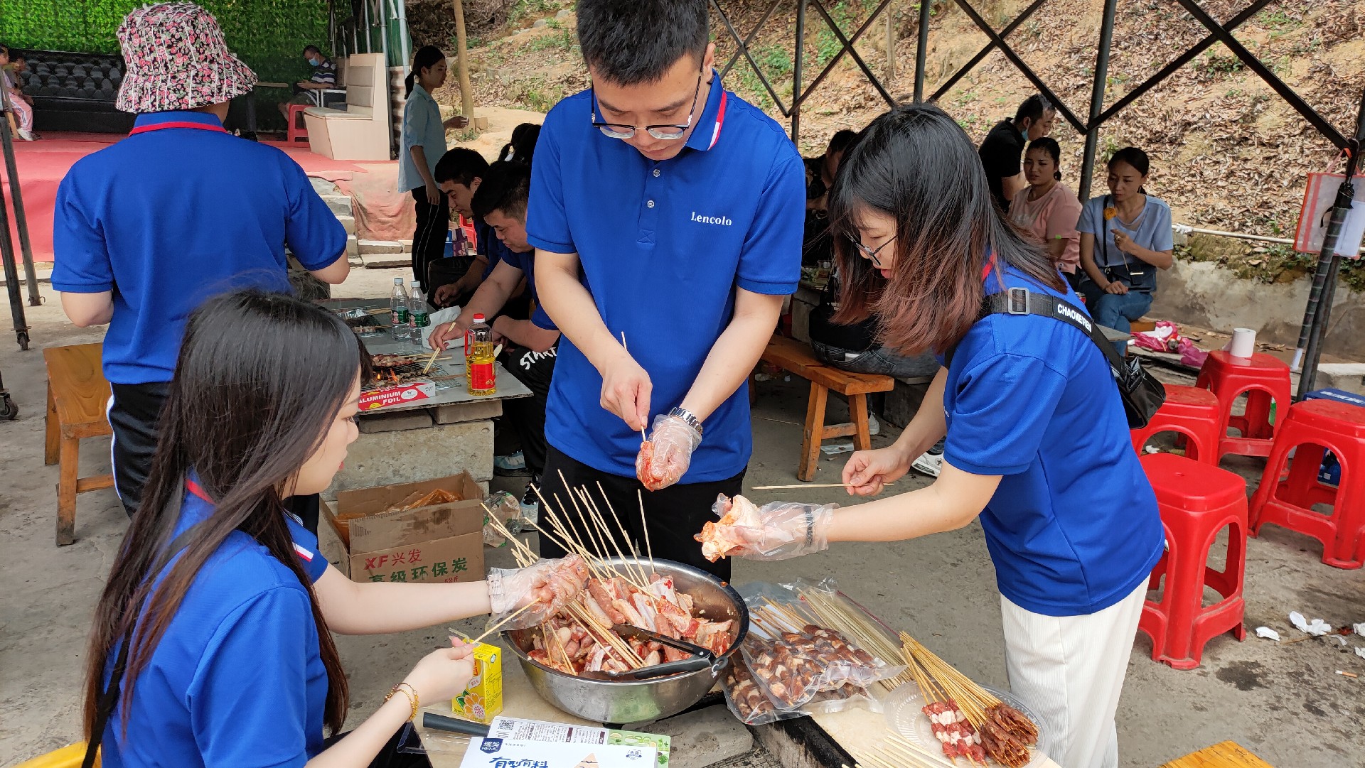 松湖骑行，穿树飞花；农家休闲，拥抱自然